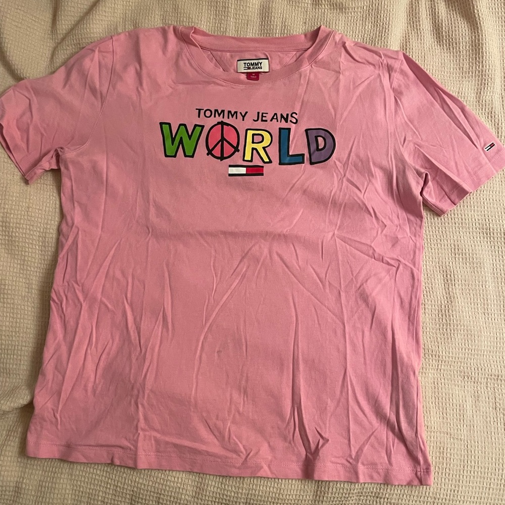 Pink, graphic t-shirt, size medium